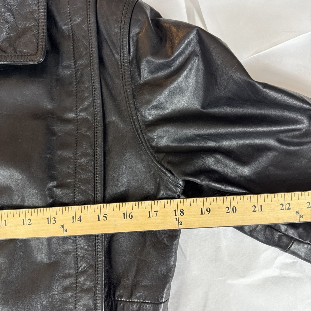 Vintage Bikercore Wilson's Black Leather Jacket Adjustable waist Pit -Pit = 18" - Picture 10 of 12